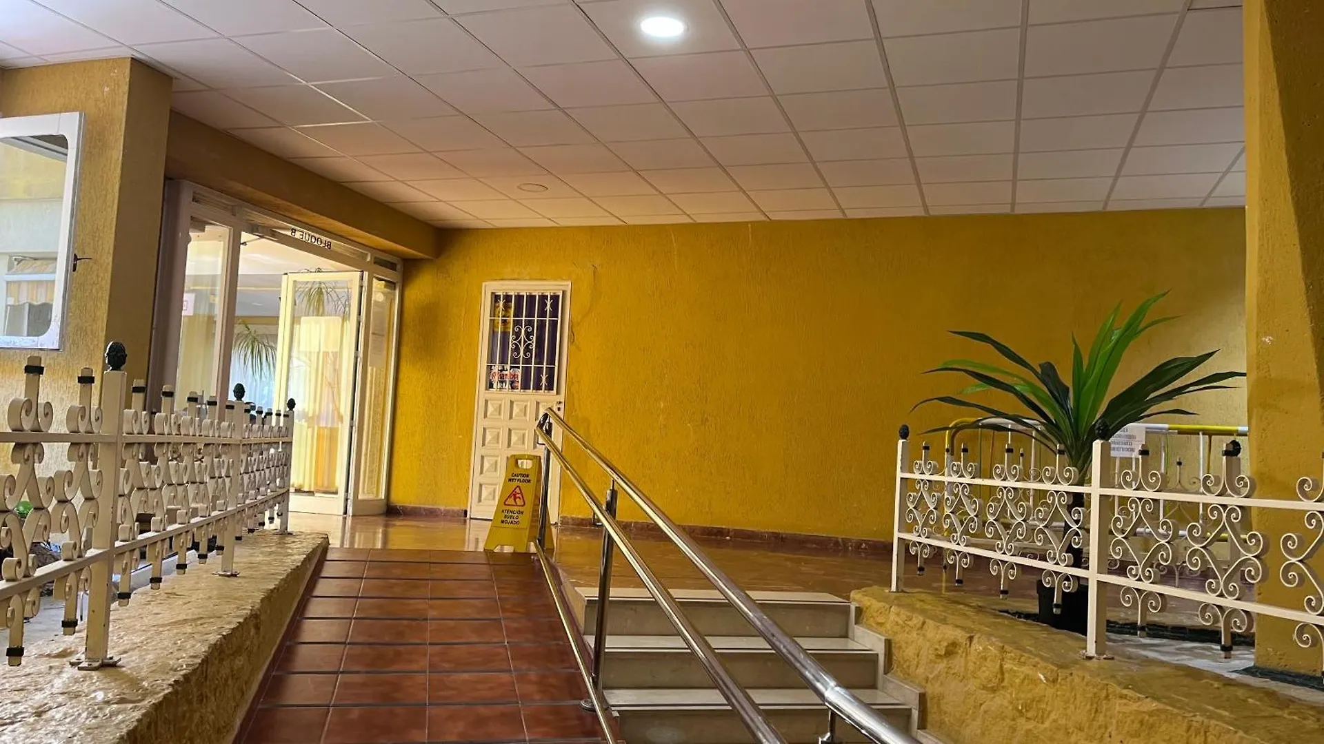 Coastal Feeling, Sea Views & Pools Apt Hercules Benalmadena 0*,