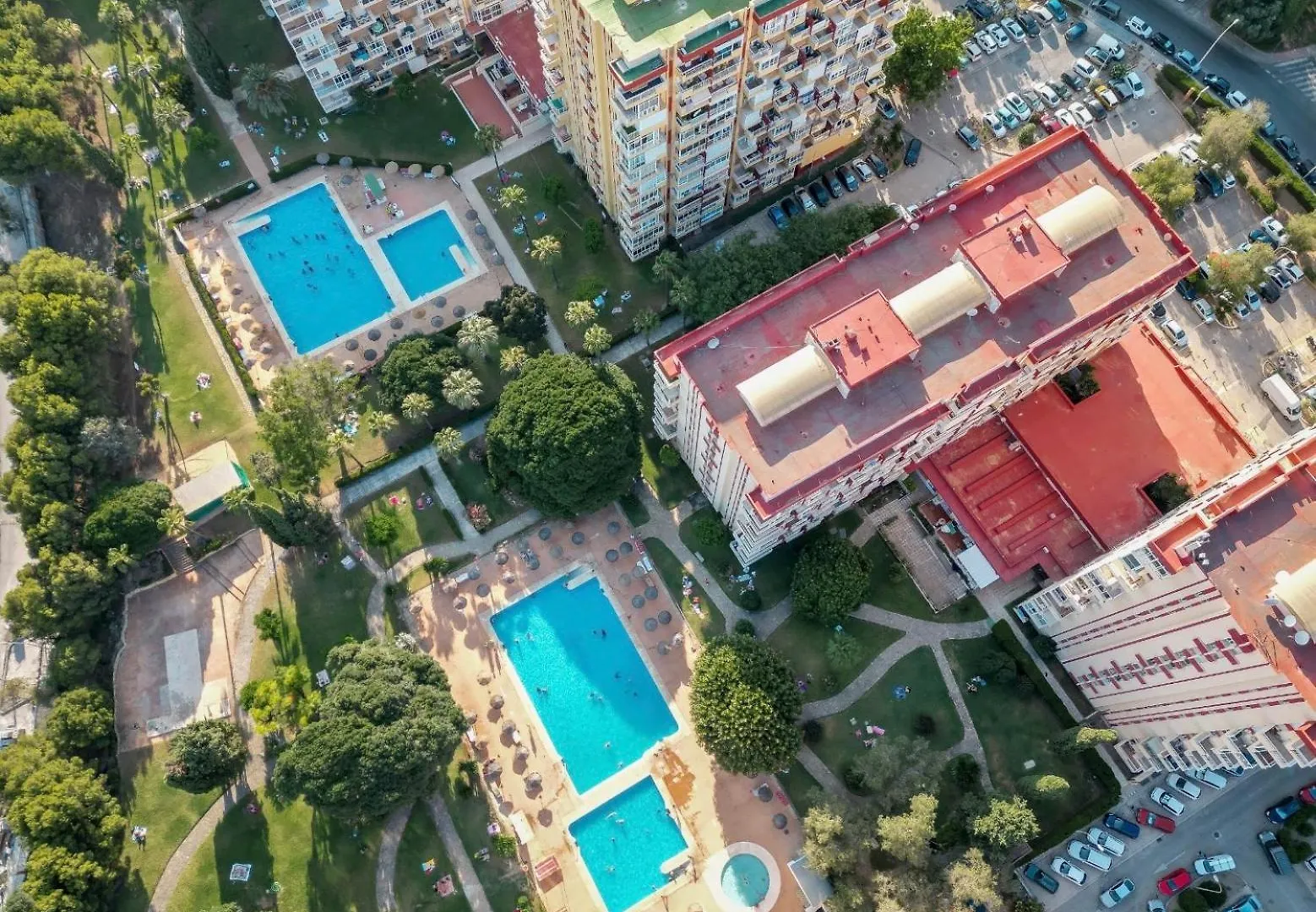 Coastal Feeling, Sea Views & Pools Apt Hercules Benalmadena Apartment