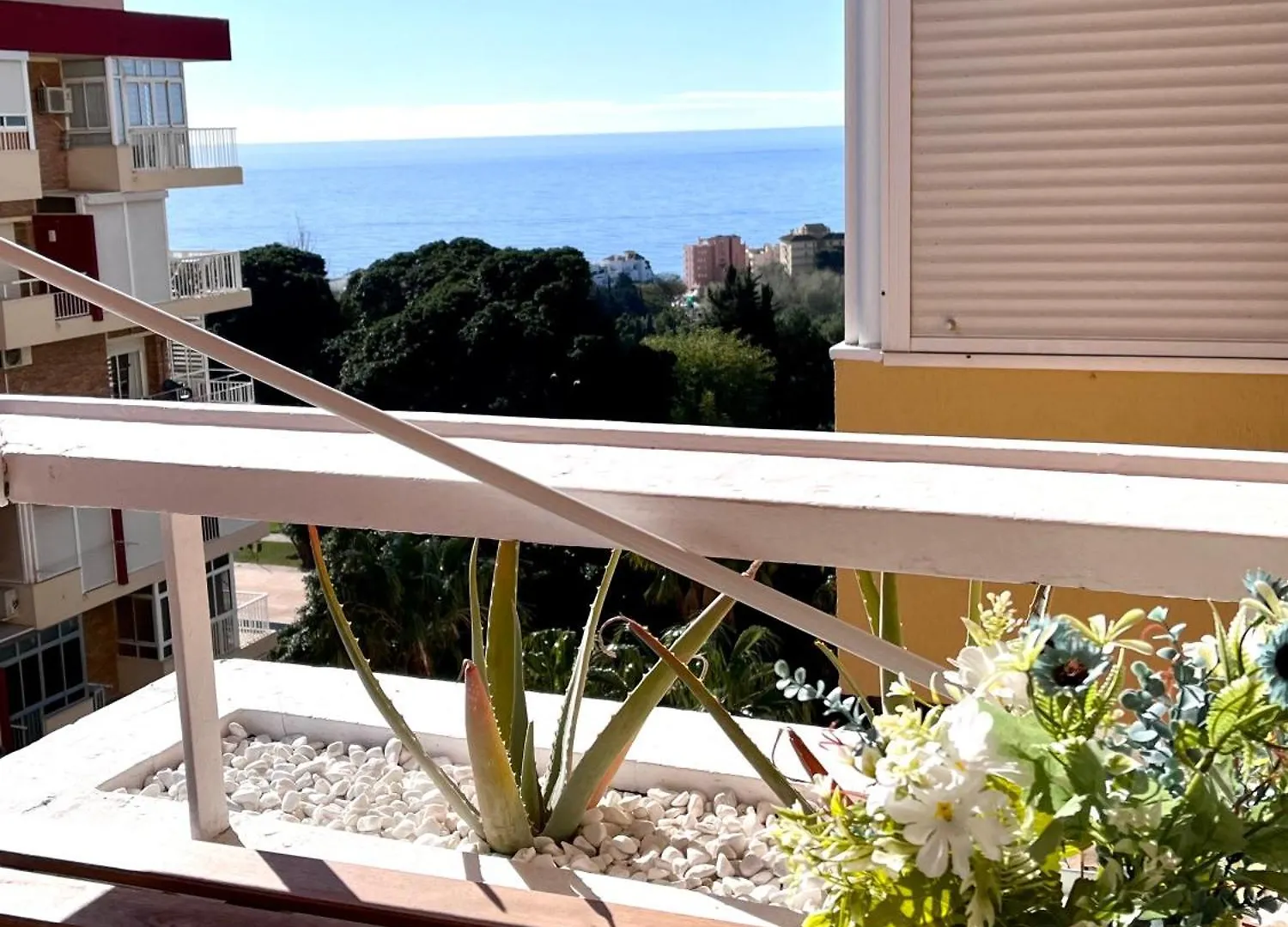 Apartment Coastal Feeling, Sea Views & Pools Apt Hercules Benalmadena Spain