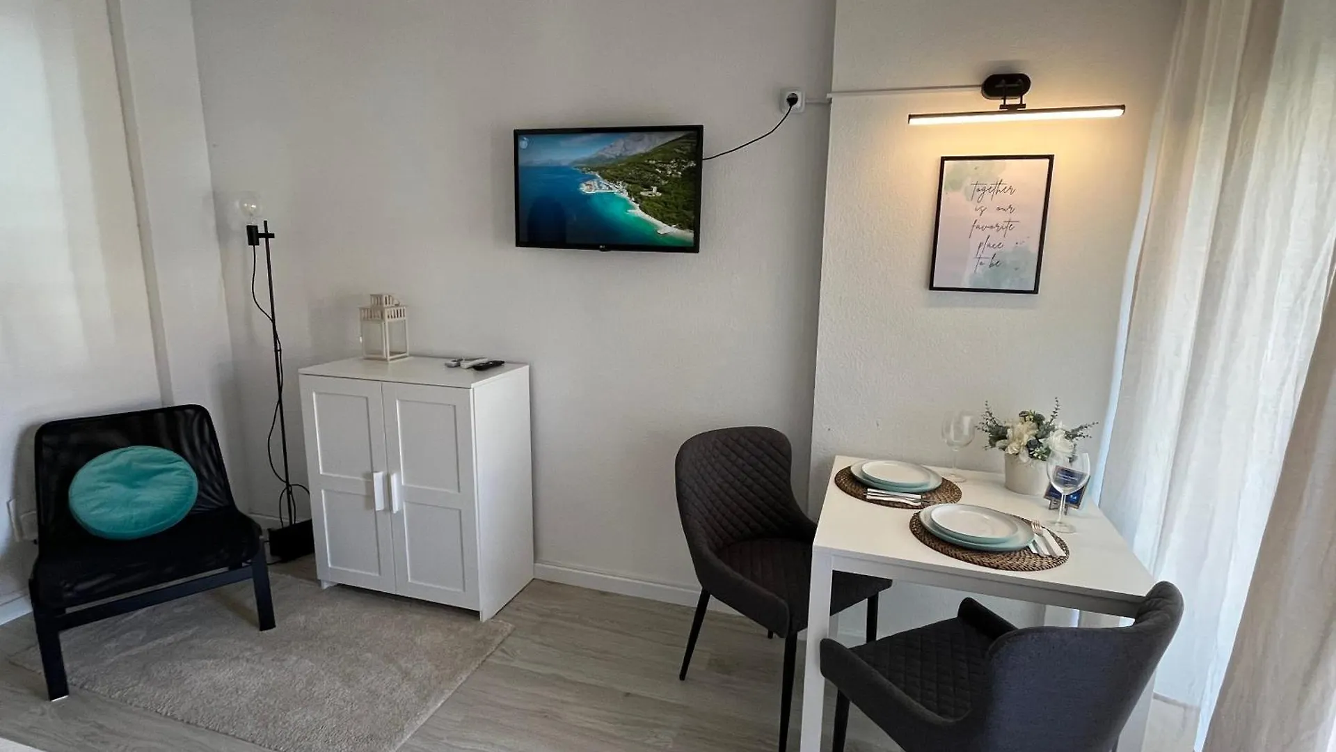 Coastal Feeling, Sea Views & Pools Apt Hercules Benalmadena Apartment