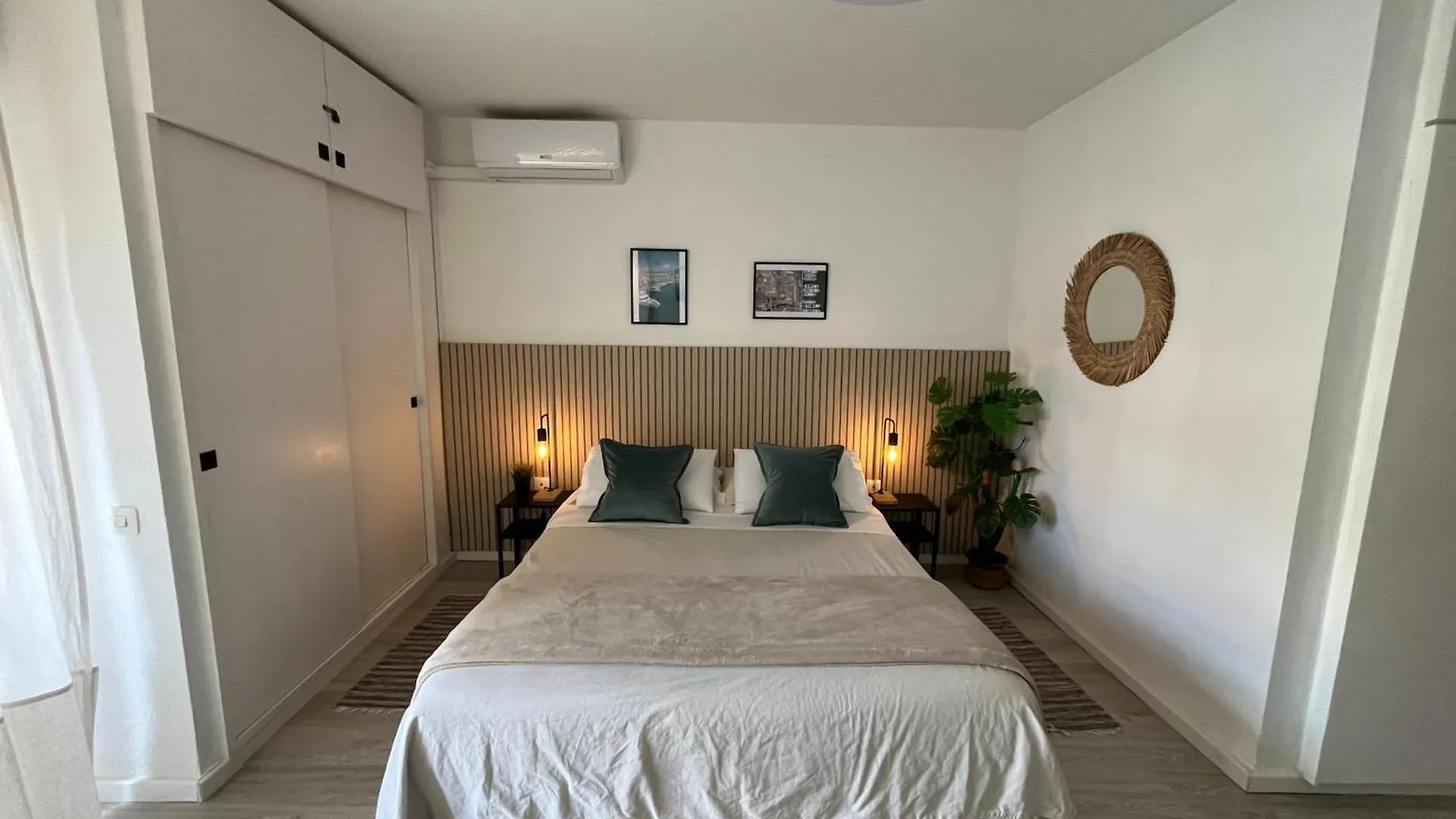 Coastal Feeling, Sea Views & Pools Apt Hercules Benalmadena Spain